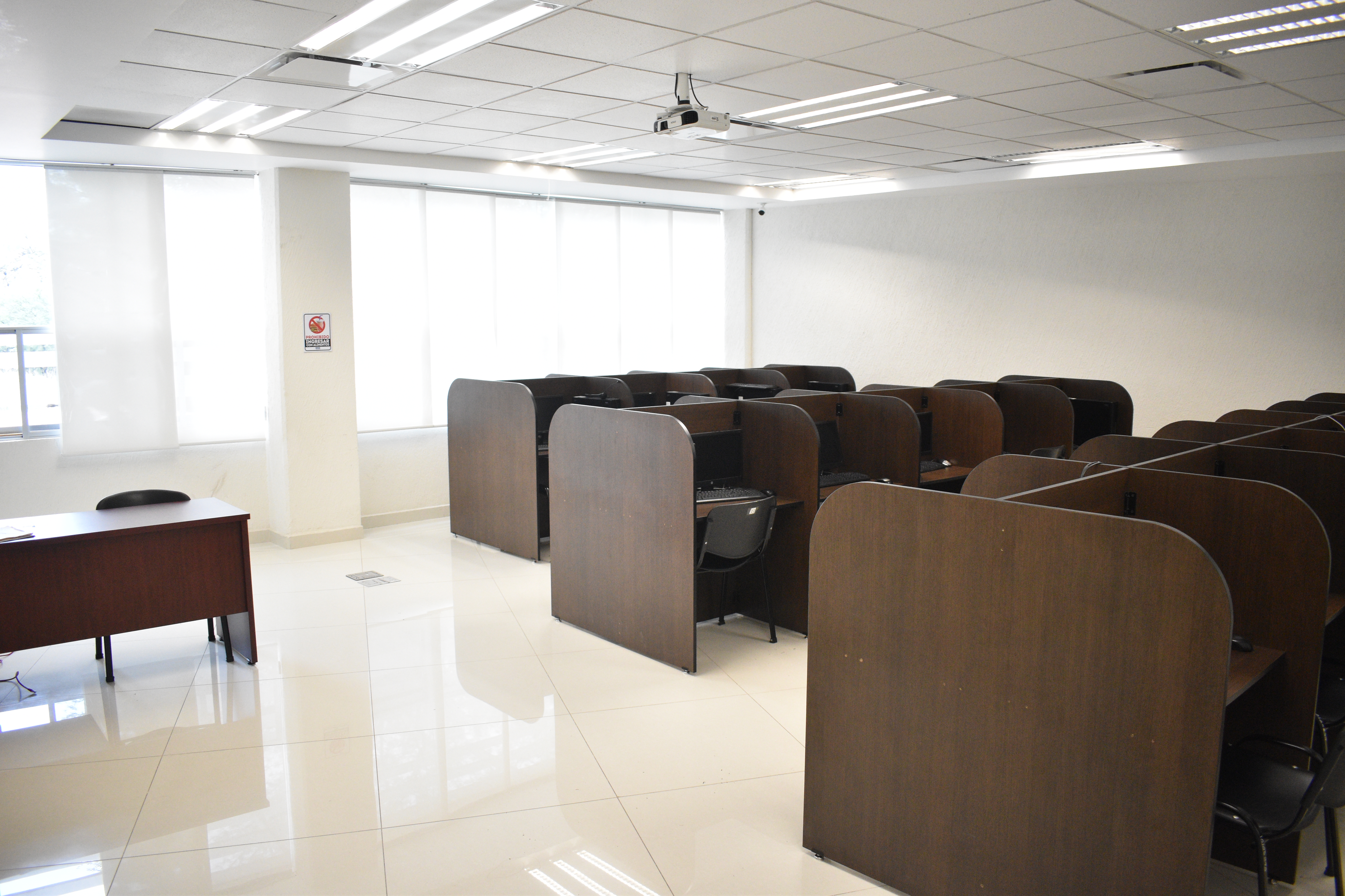 Laboratorio de idiomas